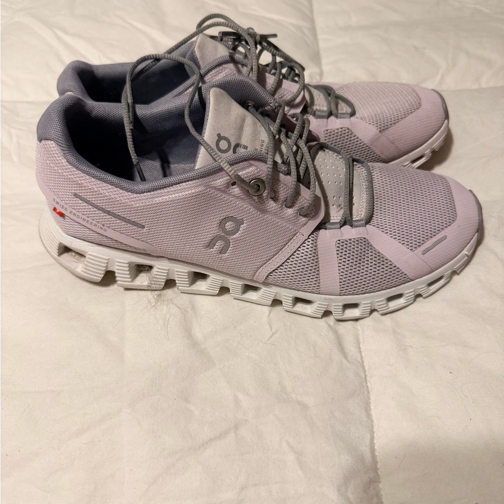 On Cloud 5 Running Women's Light Pink and Gray Sneakers